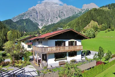 Chalet in Skigebiet in Leogang