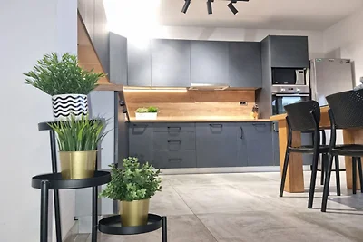 Exclusive Elegant Villa with Pool in Kastel N...