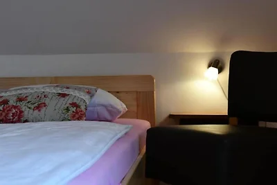 Holiday Apartment Vuković - Three Bedroom Hol...