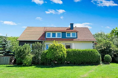 Stilvolle Wohnung in Stormbruch mit Garten