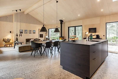 8 person holiday home in Ålbæk