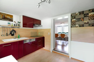 Ferienwohnung mit eigener Terrasse