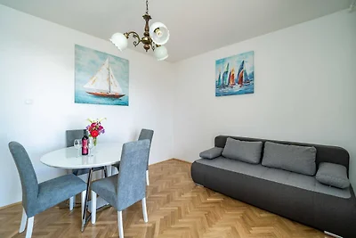 Apartment Debos - One-Bedroom Apartment with ...