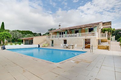 Ferienhaus mit privatem Pool in der Nähe