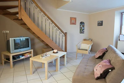 Cottage a Comont con giardino