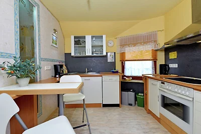 Schönes Appartement in Holz mit Terrasse