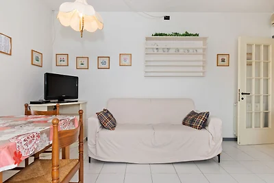 Moderna casa vacanze a Lazise con piscina in...