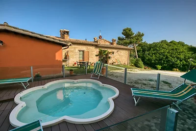 Appartamento con piscina