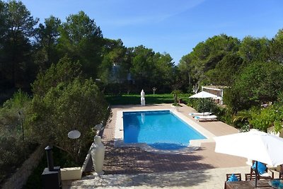 Elegante villa con piscina privata vicino a S...