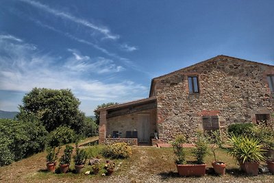 Elegantes Cottage in der Toskana mit Seeblick