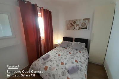Apartments Dobrila - Two Bedroom Apartment wi...
