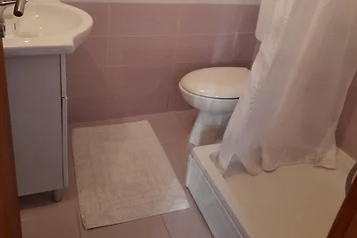 One Bedroom Apartment With Terrace And Sea...