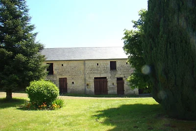 Ferienhaus am Waldrand in Lerné