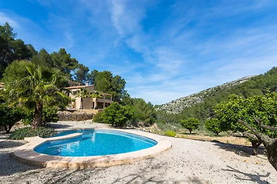 Villa a Murla con piscina privata