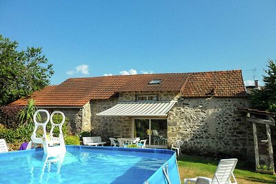 Gemütliches Ferienhaus in Marsac mit Pool