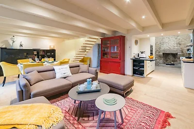 Bella casa ristrutturata vicino al porto