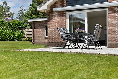Idyllisches Ferienhaus mit Garten in Putten