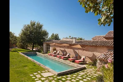 Charmante Villa in den Weinbergen des Luberon