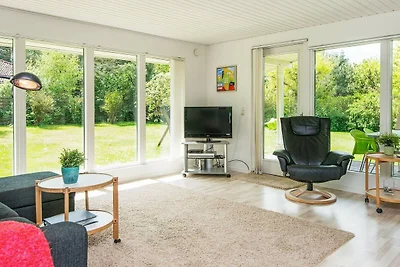 8 Personen Ferienhaus in Egå