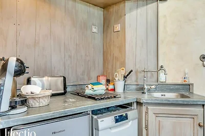 Apartment in Oppède mit beheiztem Pool