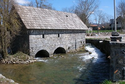 Spaziosa casa vacanze vicino al lago a...