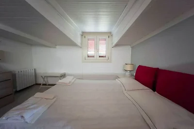 Wohnung in Torino mit Balkon und Parken