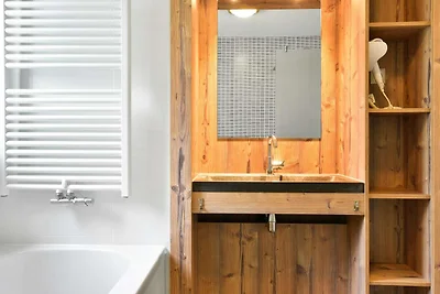 Moderner Bungalow mit privater Sauna