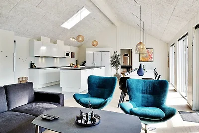 24 Personen Ferienhaus in Grenaa