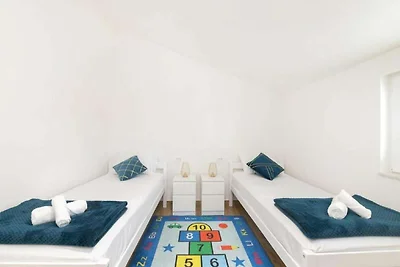 Apartments Mistral - Three Bedroom Apartment ...