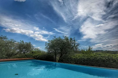 Gemütliches Bauernhaus mit Swimmingpool und...