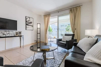 Apartment in Palm Beach mit Zugang zum Pool