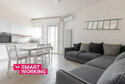 Wohnung in Bologna mit Balkon und Parken
