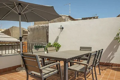 La terrazza sul vicolo della Giudecca