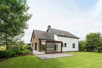 Moderne Villa mit Infrarot Sauna in...