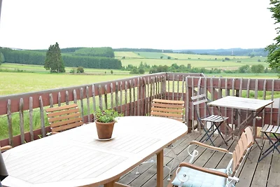 Bauernhaus in Houffalize mit Terrasse