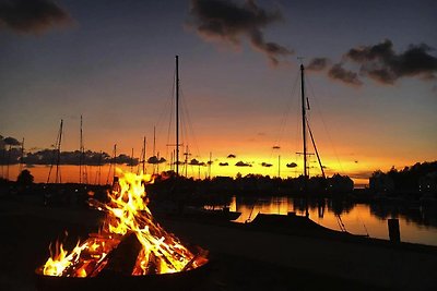 Vakantiehuis aan de jachthaven in Peenemünde