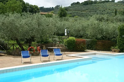 Appartamento ben curato con piscina comunale