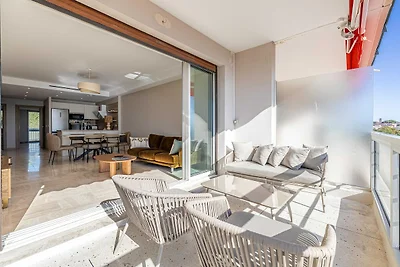 Geräumiges Apartment mit Klimaanlage, 2 Schla...