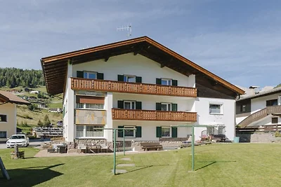 Appartamento a Wolkenstein con piscina