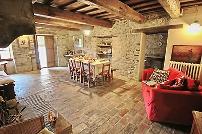 Appartement in Apecchio met zwembad