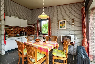 Idyllisches Ferienhaus im Kamperland mit...