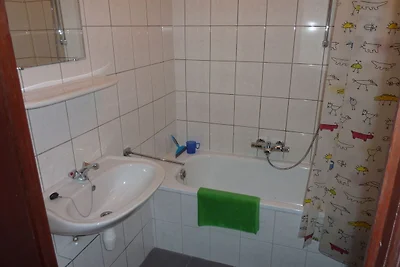 Wunderschöne Wohnung in Bohon mit Garten