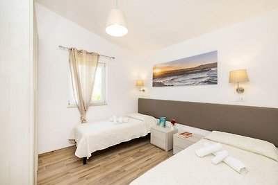 Moderno appartamento per vacanze in residenza...