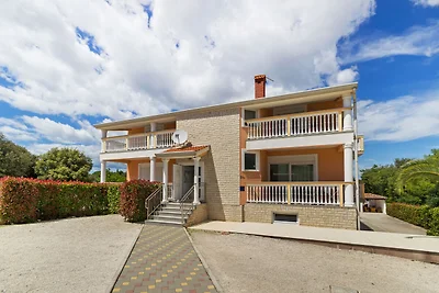 Appartement in Banjole met zwembad