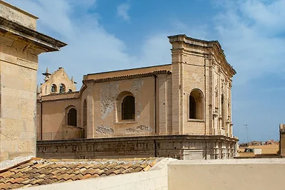 Wohnung in Siracusa mit Terrasse