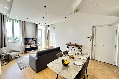 Apartment in Cannes mit Blick auf den Hafen