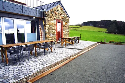 Casa vacanze a Libomont con sauna e jacuzzi
