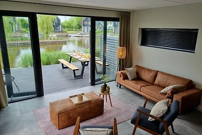 Villa mit privater Terrasse