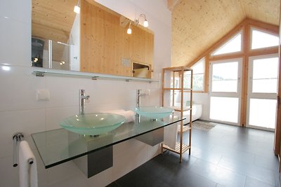 Chalet in Hohentauern mit in-house wellness