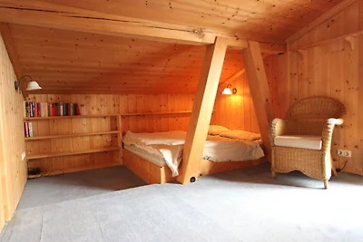 Attraktives Chalet direkt an der Piste mit...